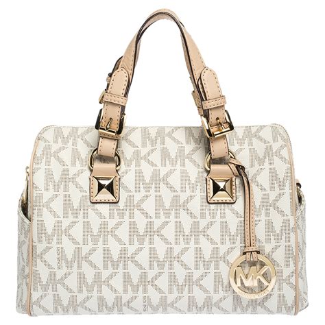 Michael Kors Pre